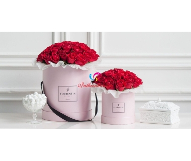 In hộp giấy đựng hoa tươi đẹp sang trọng lịch sự / Thiết kế miễn phí