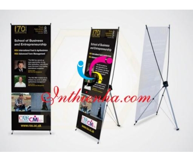 Standee là gì? Standee dùng làm gì, kích thước và công dụng